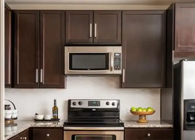 Property at 4206 Scotland St Unit 215, Houston, TX, 77007, 1 bed, 1 bath, [object Object]