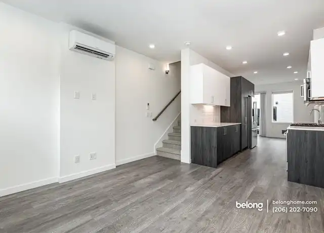 Property at 212 18th Ave Unit C, Seattle, WA, 98122, 2 beds, 2 baths, [object Object]