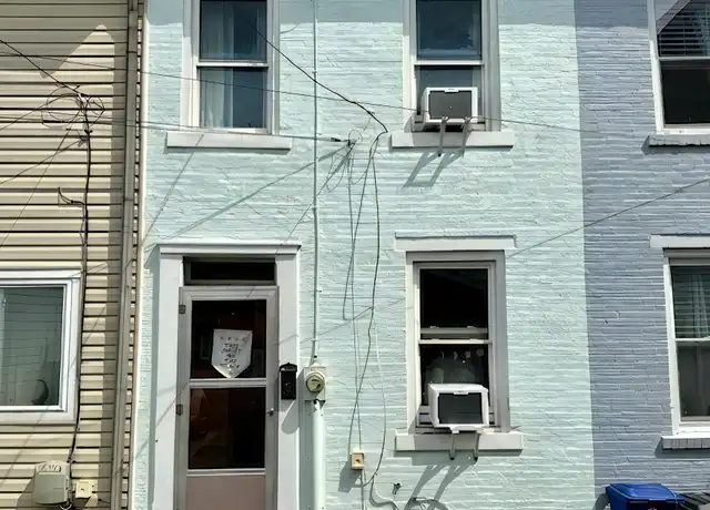 Property at 5166 Natrona Way, Pittsburgh, PA, 15201, 2 beds, 1 bath, [object Object]