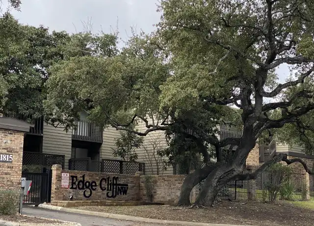 Property at 11815 Vance Jackson Rd, San Antonio, TX, 78230, 2 beds, 2.5 baths, [object Object]