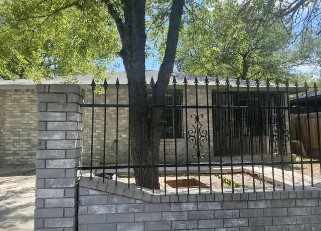Property at 322 Jean St, San Antonio, TX, 78207, 4 beds, 2 baths, [object Object]
