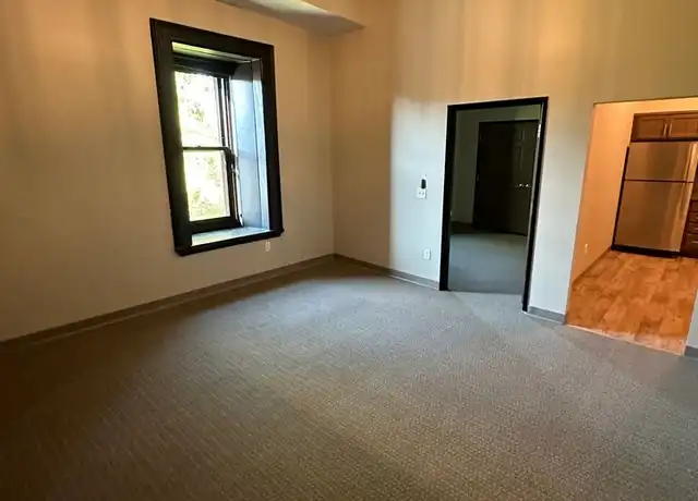 Property at 422 Division St S Unit 202, Northfield, MN, 55057, 1 bed, 1 bath, [object Object]