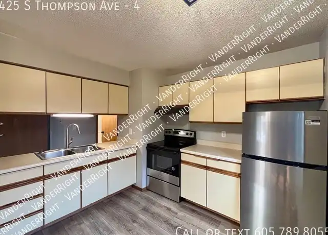 Property at 425 S Thompson Ave Unit 4, Sioux Falls, SD, 57103, 1 bed, 1 bath, [object Object]