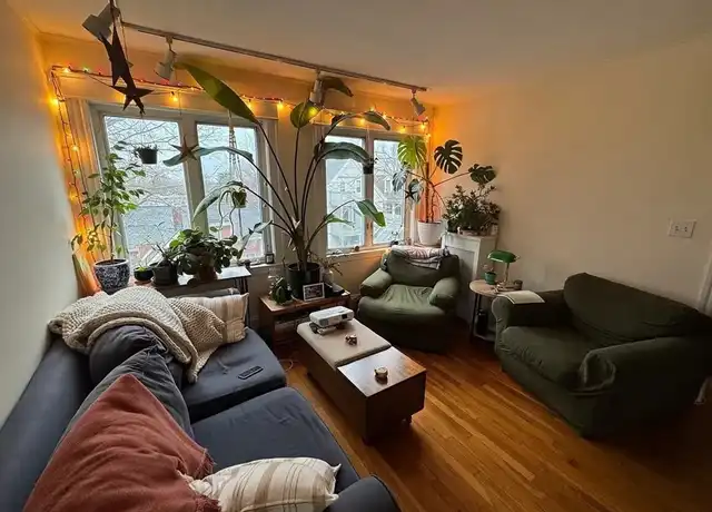 Property at 21 Sartwell Ave Unit 3, Somerville, MA, 02144, 3 beds, 1 bath, [object Object]