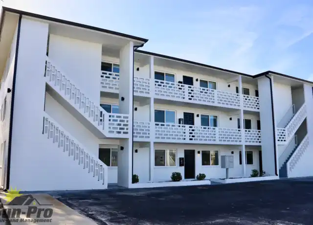 Property at 147 Boynton Blvd Unit 221, Daytona Beach, FL, 32118, 2 beds, 1.5 baths, [object Object]