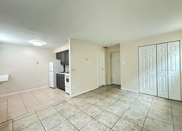 Property at 7106 Oxford Ave Unit 38, Philadelphia, PA, 19111, 0 beds, 1 bath, [object Object]