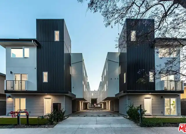 Property at 945 N Oxford Ave Unit 3, Los Angeles, CA, 90029, 4 beds, 3 baths, [object Object]