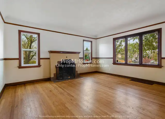 Property at 1232 N Alberta St, Portland, OR, 97217, 3 beds, 1 bath, [object Object]