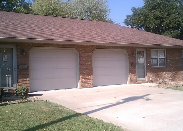 Property at 510 E Reeves St Unit D, Marion, IL, 62959, 2 beds, 1 bath, [object Object]