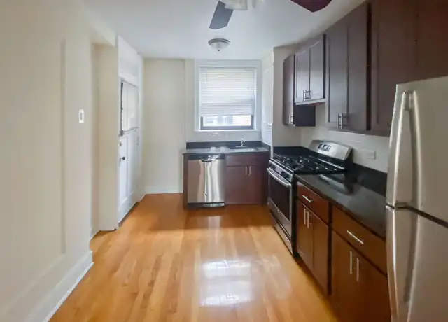 Property at 1944 W Wilson Ave Unit 2M, Chicago, IL, 60640, 1 bed, 1 bath, [object Object]