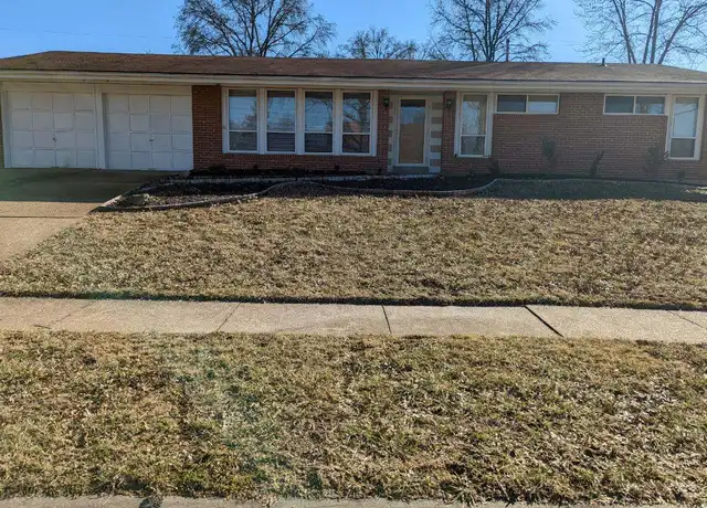 Property at 2830 Flintwood Dr, Saint Louis, MO, 63129, 4 beds, 2.5 baths, [object Object]
