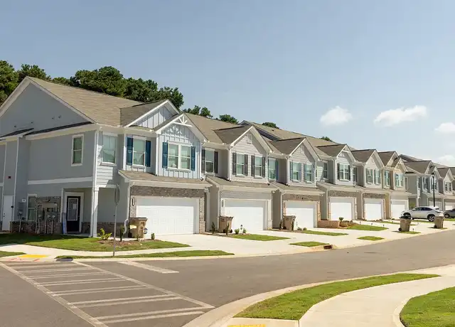 Property at Jonesboro Crossing - 1240 Ohara Dr, Jonesboro, GA, 30236, 3-4 beds, 2.5 baths, [object Object]