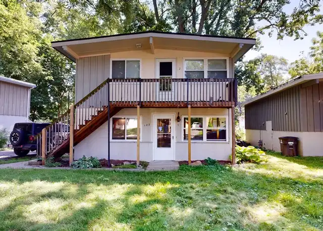 Property at 122 Allen Dr Unit 1, Ann Arbor, MI, 48103, 2 beds, 1 bath, [object Object]