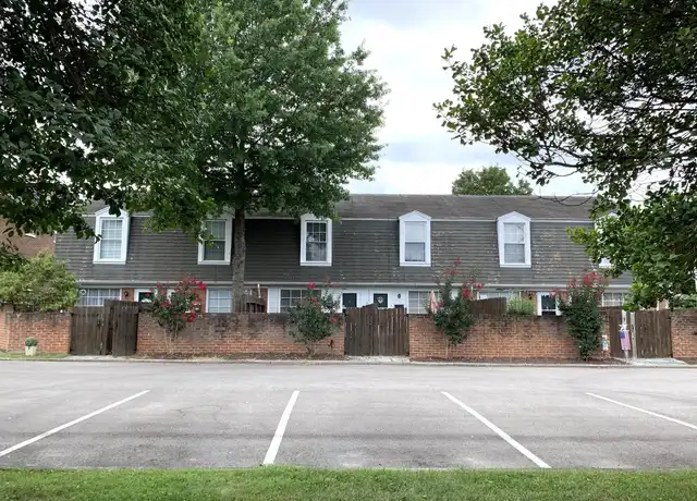 Property at 2006 Sherwood Ave SW, Roanoke, VA, 24015, 3 beds, 1.5 baths, [object Object]