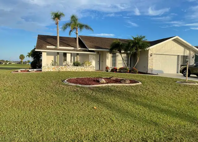 Property at 18 Bunker Pl, Rotonda West, FL, 33947, 3 beds, 2 baths, [object Object]