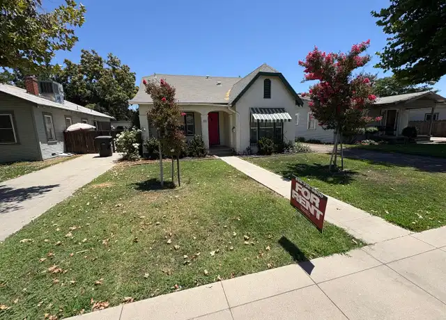 Property at 808 S Locust St, Visalia, CA, 93277, 2 beds, 1 bath, [object Object]