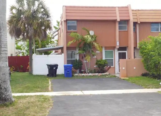 Property at 836 SW 80th Ave, North Lauderdale, FL, 33068, 4 beds, 2.5 baths, [object Object]