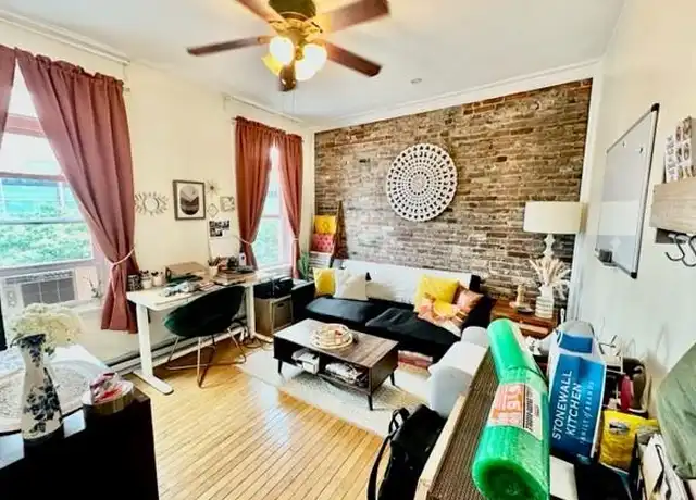 Property at 472 Commercial St, Boston, MA, 02109, 1 bed, 1 bath, [object Object]