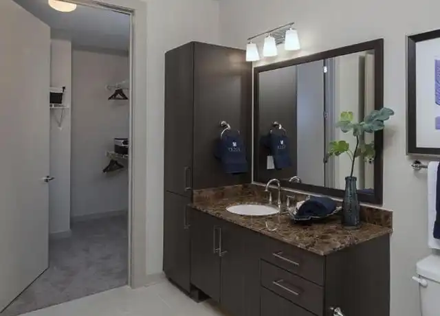 Property at 2144 Peachtree Rd NW, Atlanta, GA, 30309, 1 bed, 1 bath, [object Object]