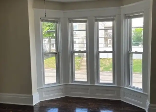 Property at 337 Main St Unit 03, Biddeford, ME, 04005, 2 beds, 1 bath, [object Object]