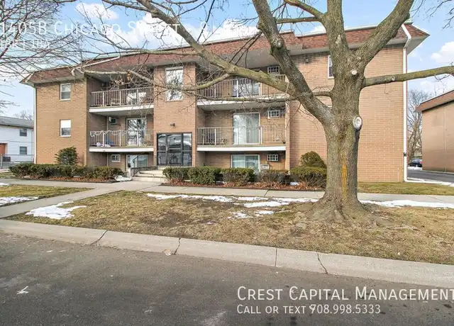 Property at 1411 E Chicago St Unit 8, Valparaiso, IN, 46383, 1 bed, 1 bath, [object Object]