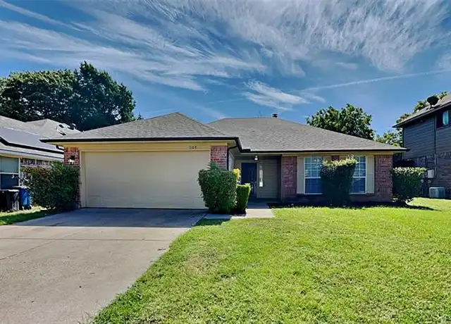 Property at 1107 Middlebury Ln, Euless, TX, 76040, 3 beds, 2 baths, [object Object]