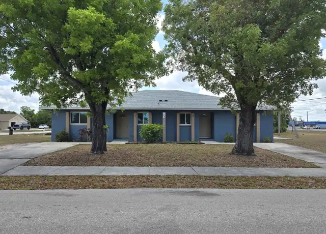 Property at 1202 SE 8th Ter, Cape Coral, FL, 33990, 2 beds, 2 baths, [object Object]