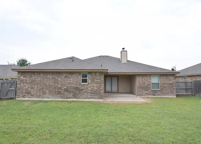 Property at 303 E Libra Dr, Killeen, TX, 76542, 5 beds, 2 baths, [object Object]