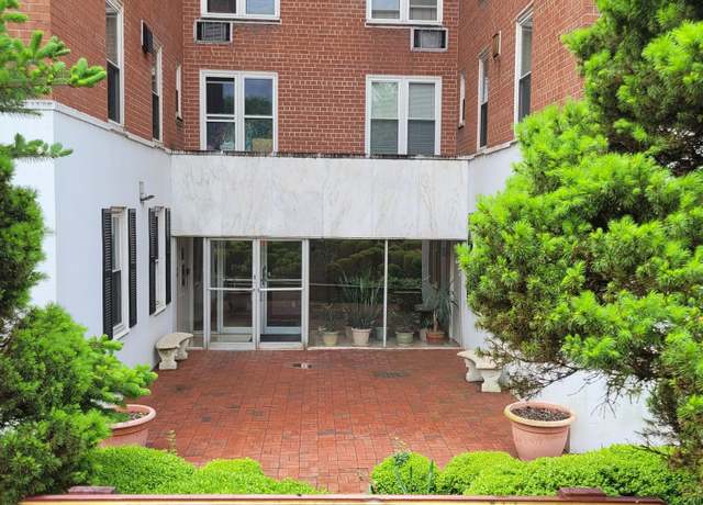 Photo of 7 4th St Unit 4A, Stamford, CT 06905