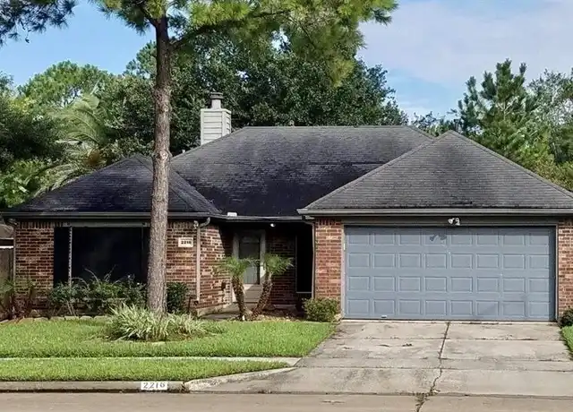 Property at 2216 Westminister St, Pearland, TX, 77581, 3 beds, 2 baths, [object Object]