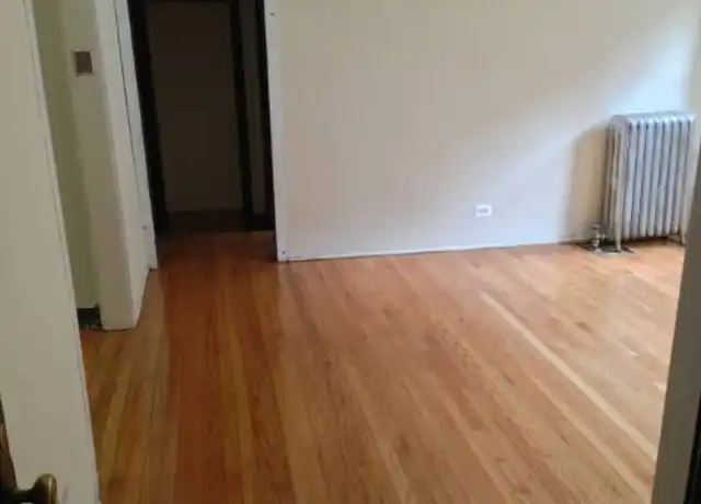 Property at 4031 W Melrose St Unit 1n, Chicago, IL, 60641, 1 bed, 1 bath, [object Object]
