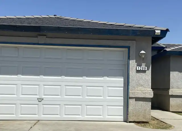 Property at 1209 Monica St, Bakersfield, CA, 93306, 4 beds, 2 baths, [object Object]