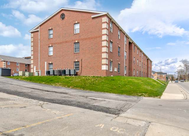 Photo of 551 N Dicks St, Muncie, IN 47303