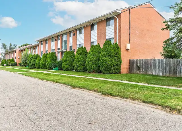 Property at Woodlawn Park - 501 S Meade St, Flint, MI, 48503, 2 beds, 1 bath, [object Object]