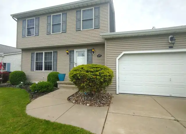 Property at 579 Homestead Dr, North Tonawanda, NY, 14120, 3 beds, 1.5 baths, [object Object]