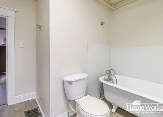 Property at 1218 Miner St Unit C-1, South Bend, IN, 46617, 2 beds, 1 bath, [object Object]