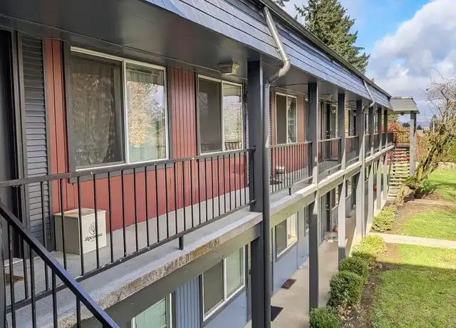 Property at 5109 NE Killingsworth St Unit 10, Portland, OR, 97218, 2 beds, 1 bath, [object Object]