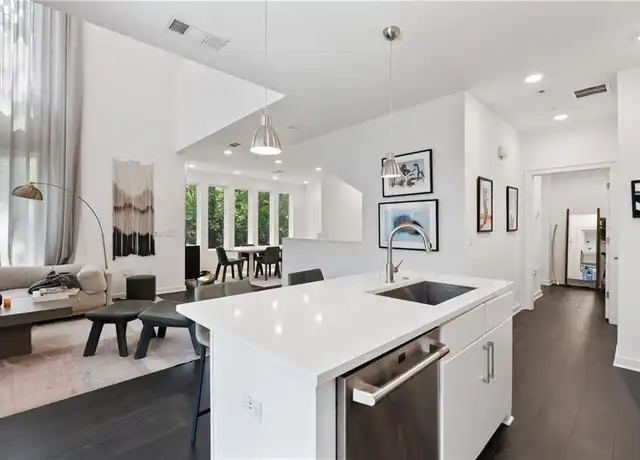 Property at 387 Pratt Dr SE #610, Atlanta, GA, 30315, 3 beds, 2.5 baths, [object Object]