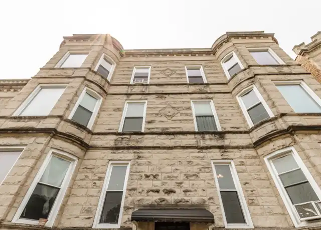 Property at 3129 W Augusta Blvd, Chicago, IL, 60622, 2 beds, 1 bath, [object Object]