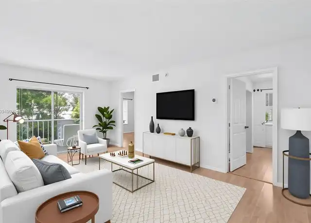 Property at 2900 Banyan St #201, Fort Lauderdale, FL, 33316, 2 beds, 1 bath, [object Object]
