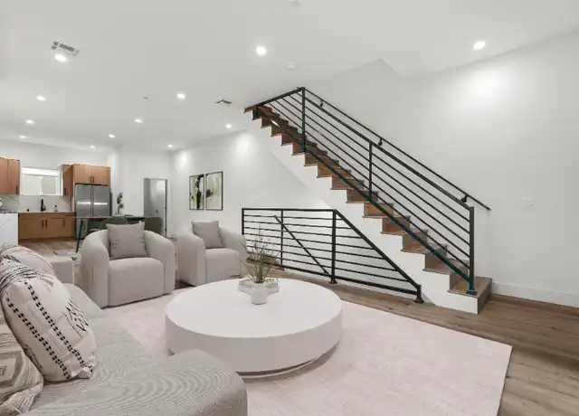 Property at 4443 Auckland Ave, Toluca Lake, CA, 91602, 4 beds, 3.5 baths, [object Object]