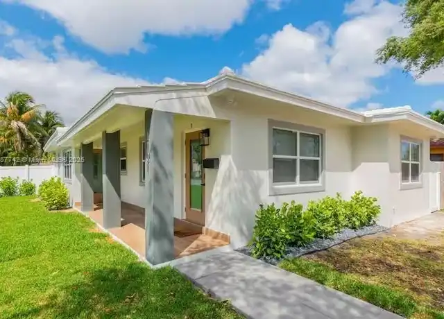 Property at 1101 N Victoria Park Rd Unit 1-2, Fort Lauderdale, FL, 33304, 2 beds, 2 baths, [object Object]