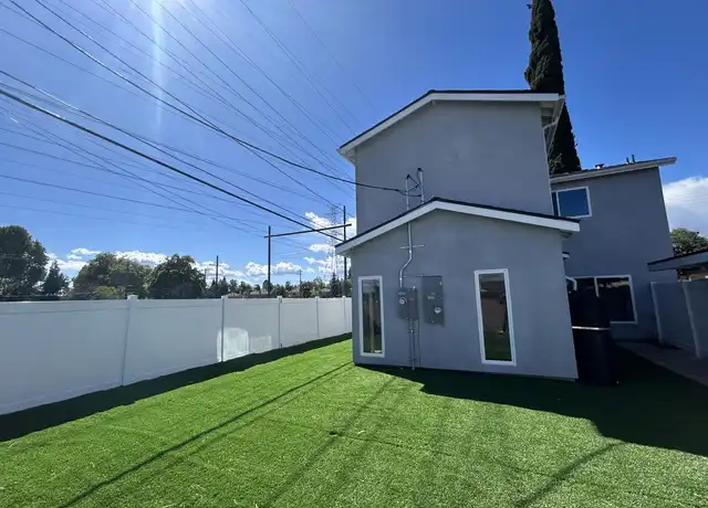 Property at 16552 Kalisher St, Granada Hills, CA, 91344, 3 beds, 3 baths, [object Object]