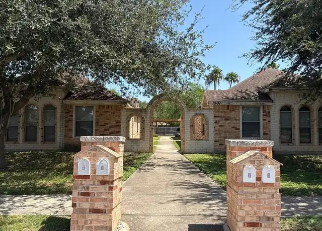 Property at 1901 W Western Dr Unit 3, Edinburg, TX, 78539, 3 beds, 2 baths, [object Object]