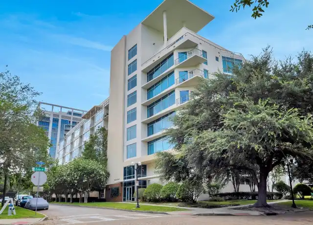 Property at 525 E Jackson St Unit P-6, Orlando, FL, 32801, 2 beds, 2 baths, [object Object]