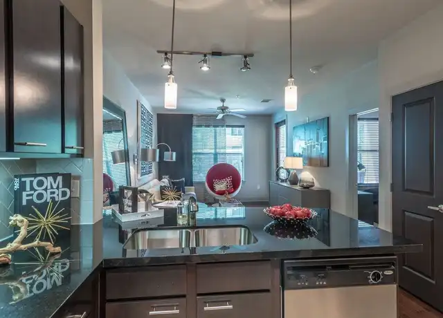 Property at 1000 Maxey Rd Unit 24EW, Houston, TX, 77015, 1 bed, 1 bath, [object Object]
