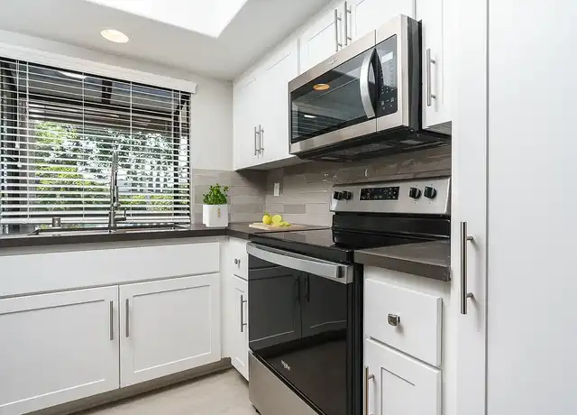 Property at Ridgecrest Apartments - 21486 Lake Forest Dr, Lake Forest, CA, 92630, 1-2 bed, 1-2 bath, [object Object]