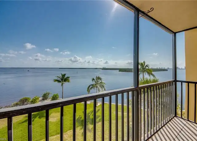 Property at 400 Lenell Rd #309, Fort Myers Beach, FL, 33931, 2 beds, 2 baths, [object Object]