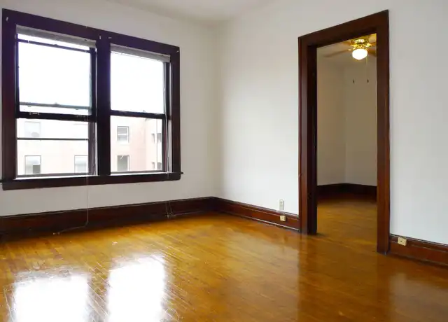 Property at 128 E 18th St Unit 21 31, Minneapolis, MN, 55403, 1 bed, 1 bath, [object Object]