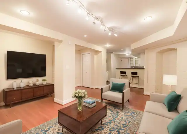 Property at 3424 13th St NW Unit B, Washington, DC, 20010, 1 bed, 1 bath, [object Object]